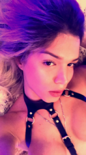 Транссексуалка Сия транссексуалка